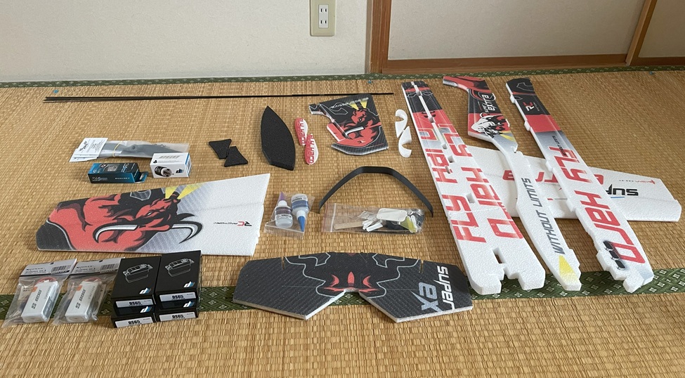 RC-Factory Super Extra L 組み立て前の状態 - YouTube組み立て動画あり